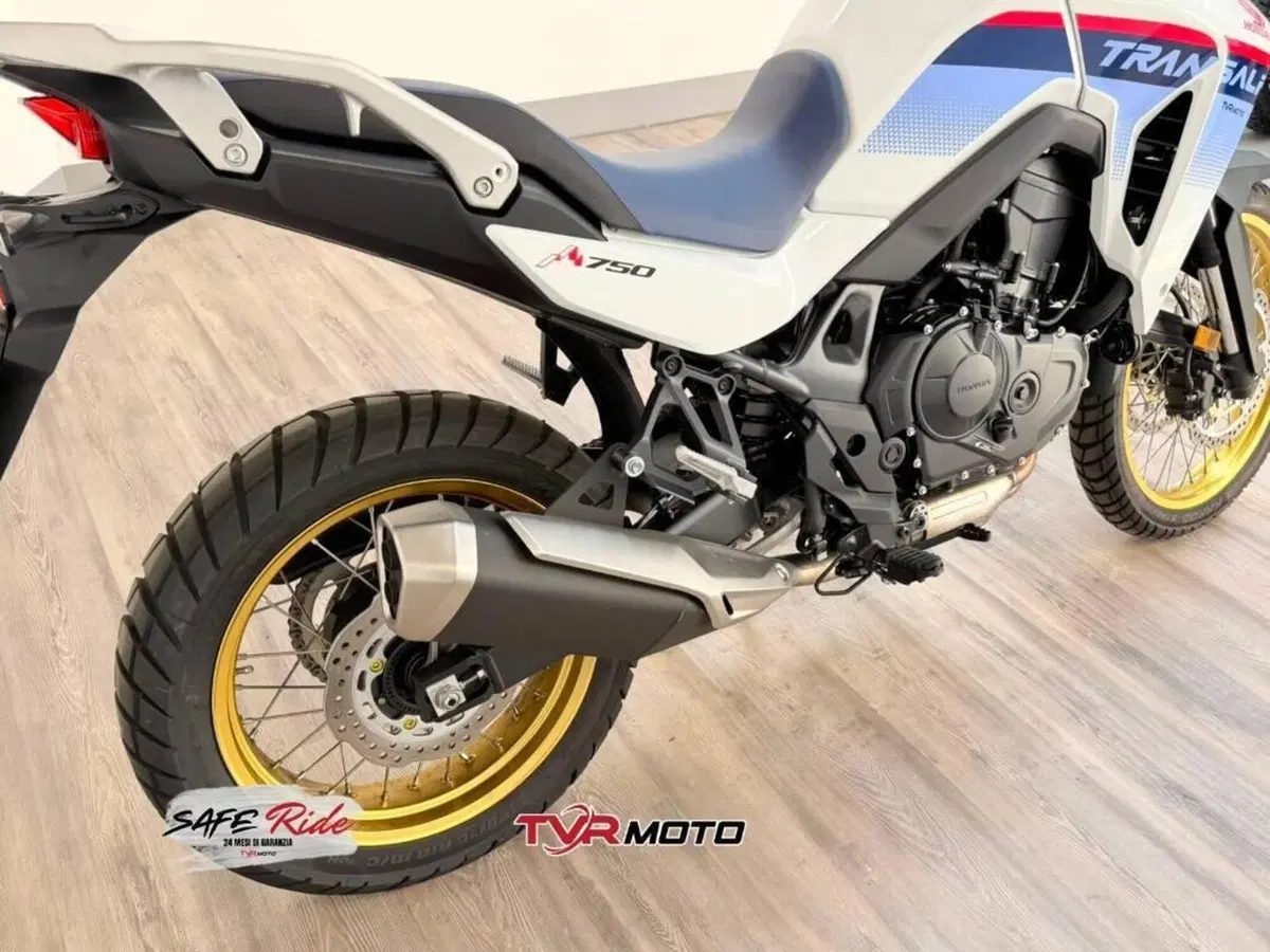 Honda Transalp XL750 (2025) (7)