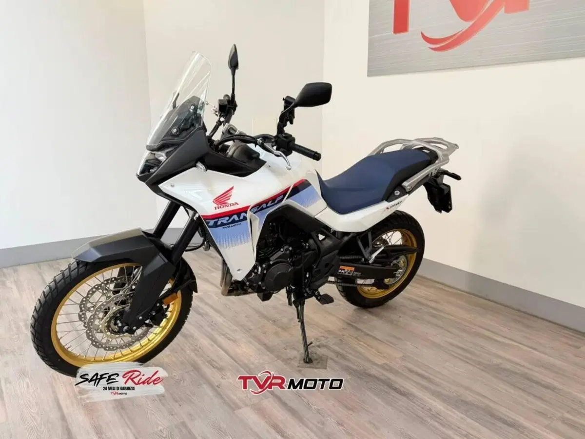 Honda Transalp XL750 (2025) (4)