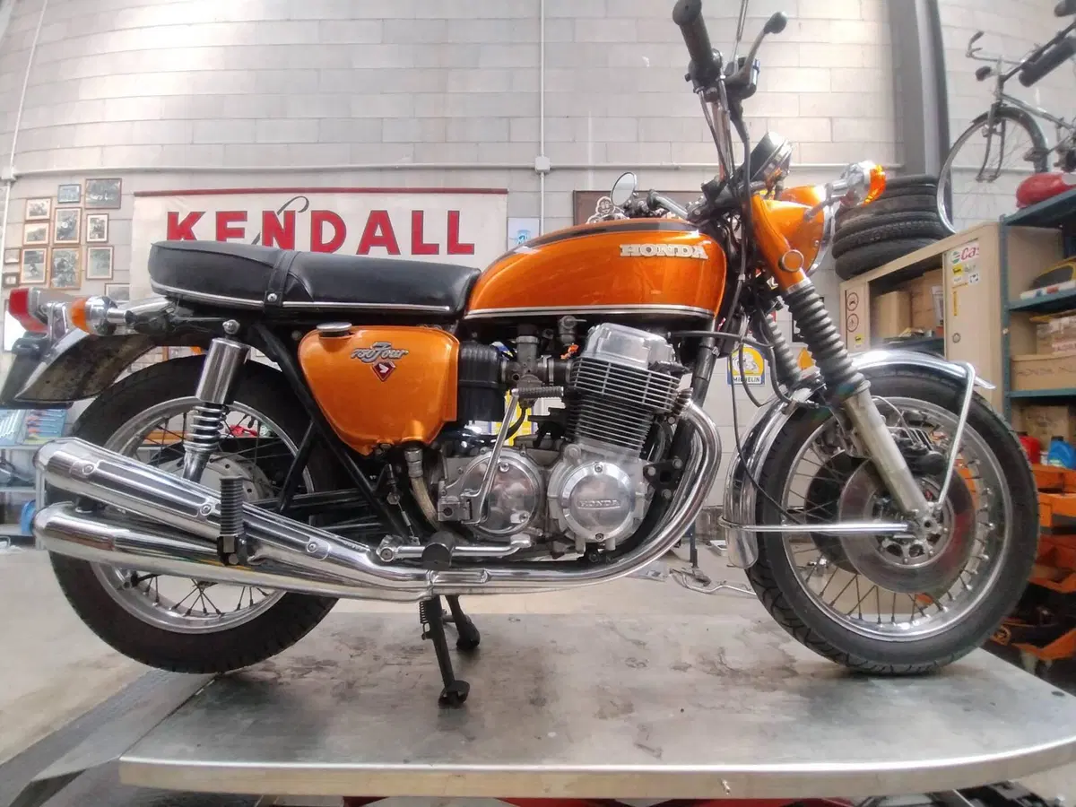 Honda Cb 750