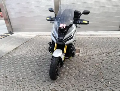 Honda X-ADV 750 DCT (2021 - 24) usata