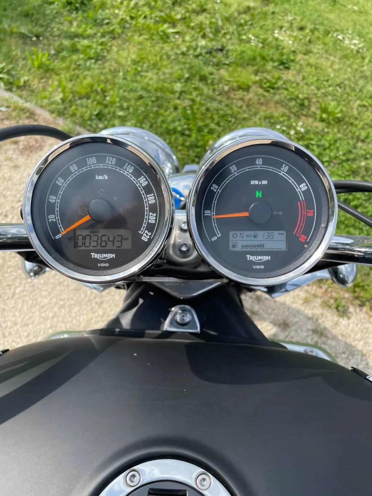 Triumph Rocket 3 Roadster ABS (2010 - 17) (4)