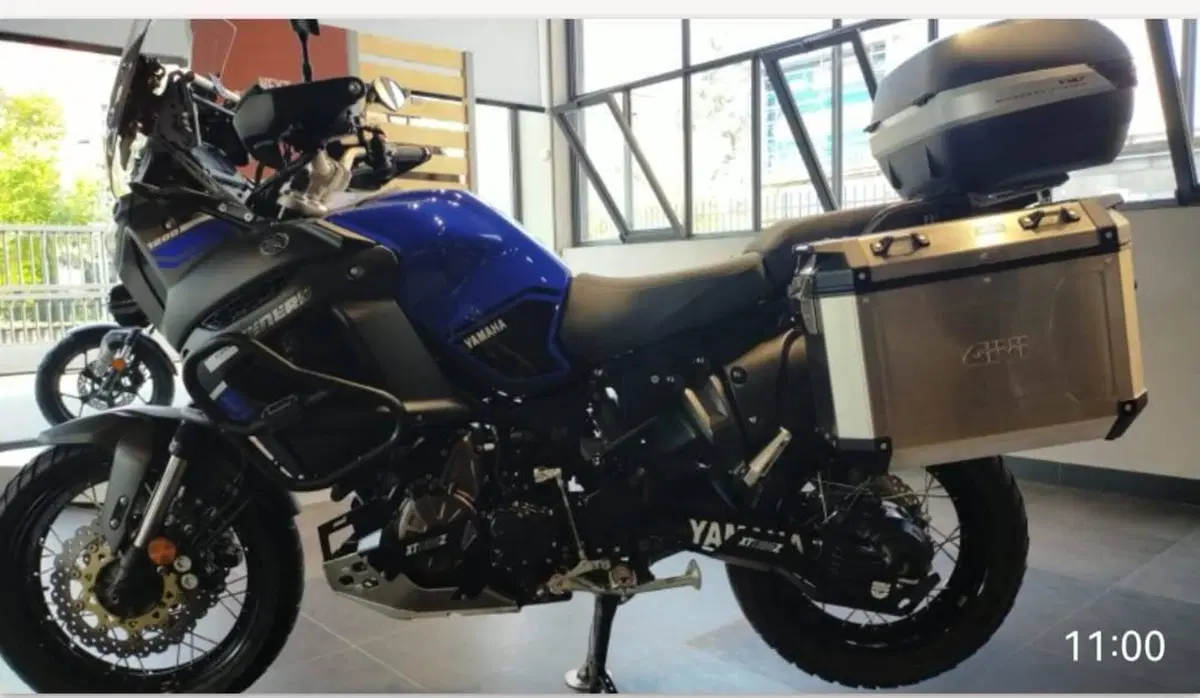 Yamaha XT1200ZE Super Ténéré (2017 - 20) (2)
