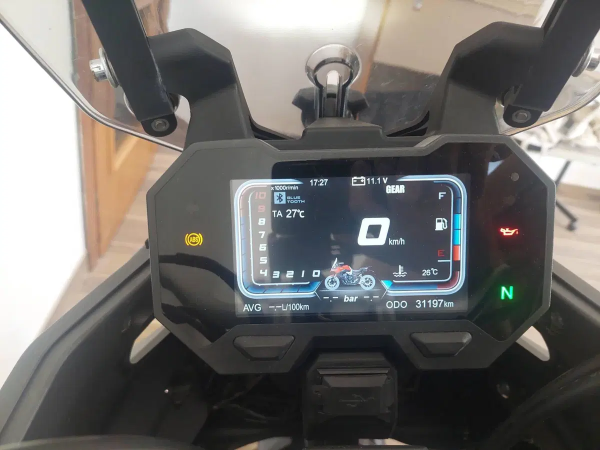 Voge Valico 500DSX (2021 - 24) (3)