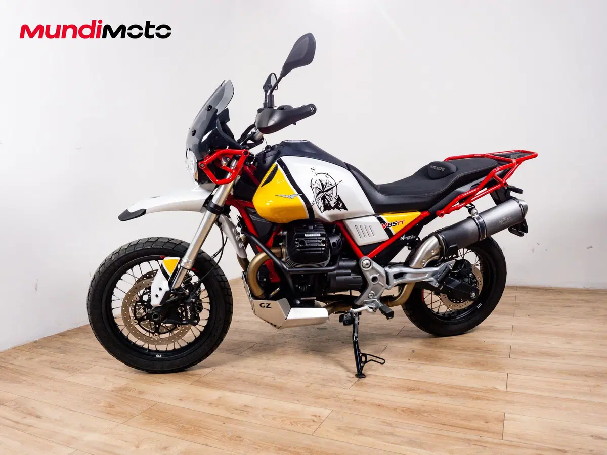 Moto Guzzi V85 TT Evocative Graphics (2019 - 20) (8)