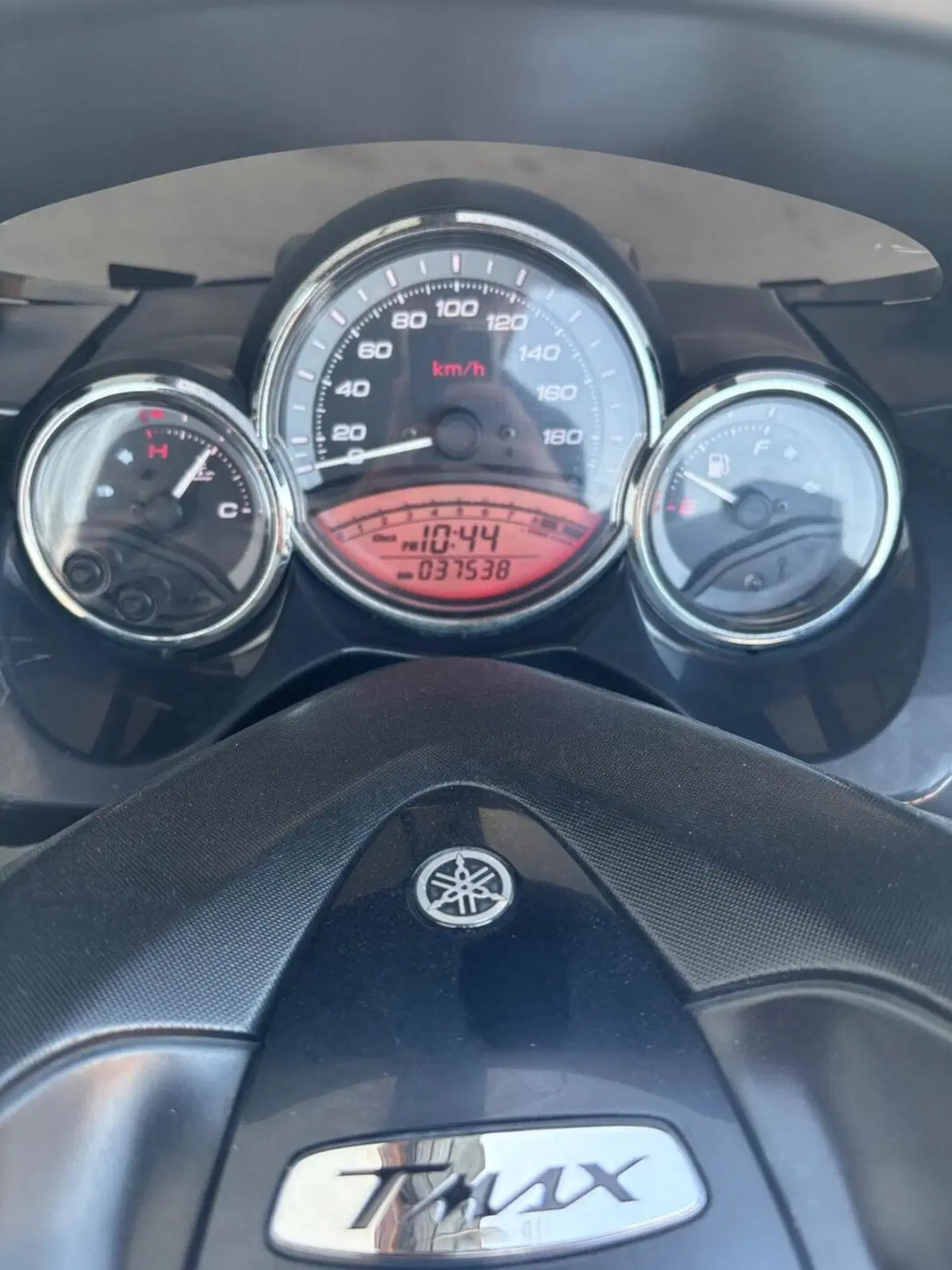 Yamaha T-Max 500 White Max (2010 - 11) (4)