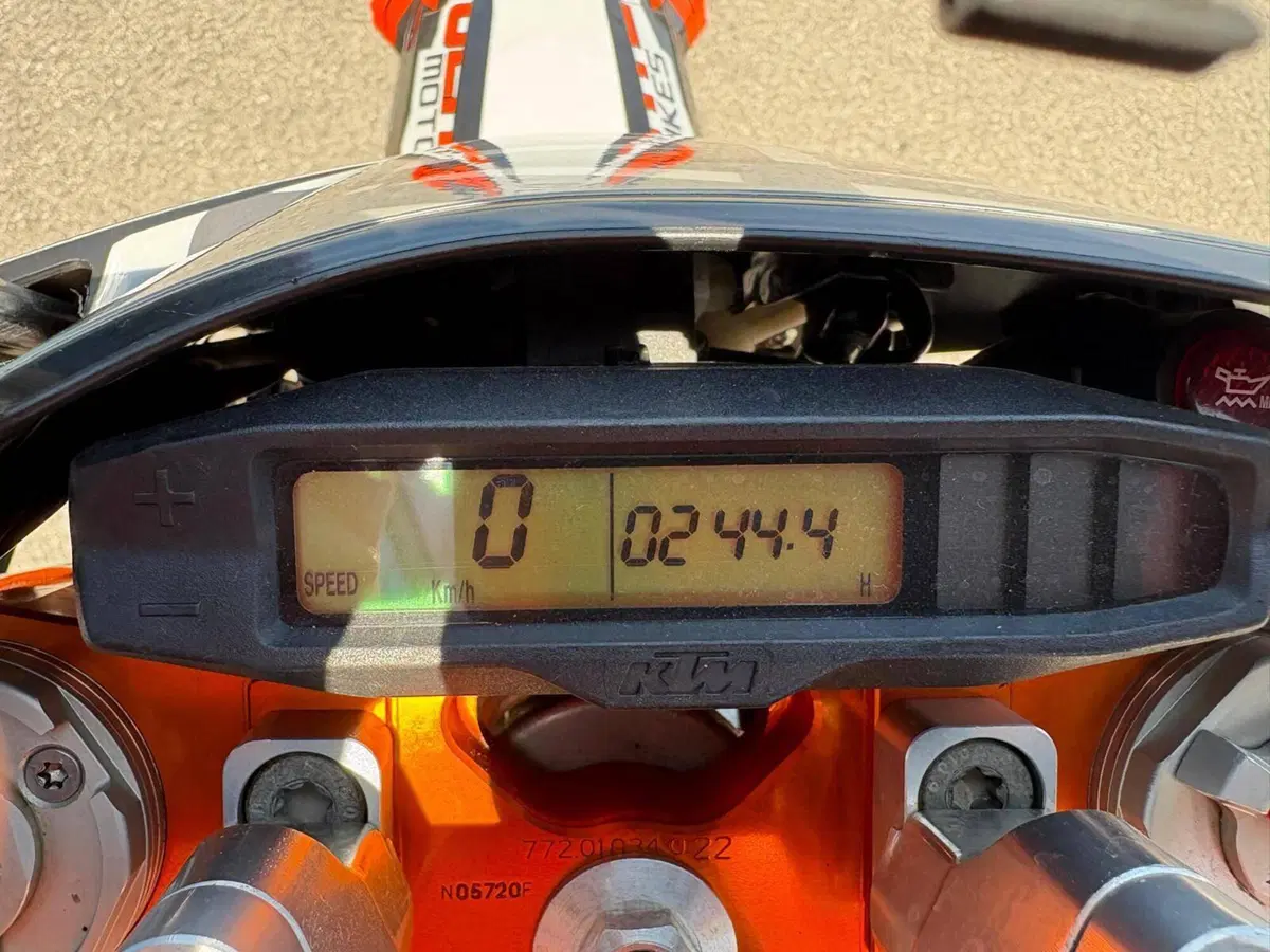 KTM 250 EXC TPI Six Days (2021) (2)