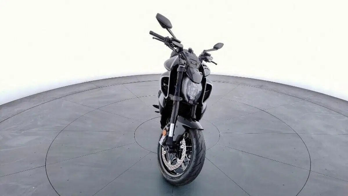 Ducati Diavel V4 (2023 - 26) (8)