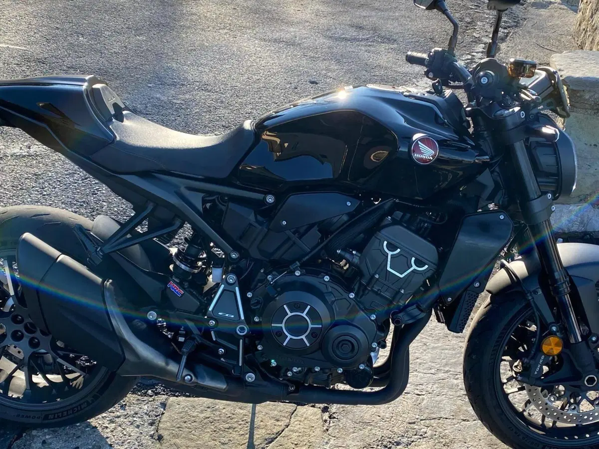 Honda CB 1000 R Black Edition (2021 - 25) (3)