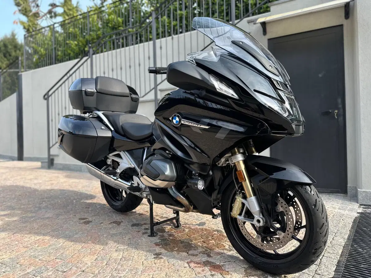 Bmw R 1250 RT (2021 - 25) (2)