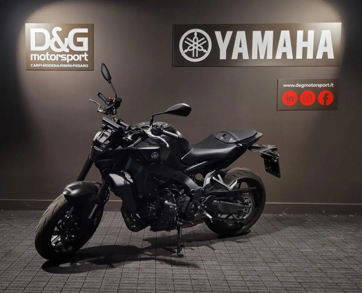 Yamaha MT-09 (2024 - 26) (2)