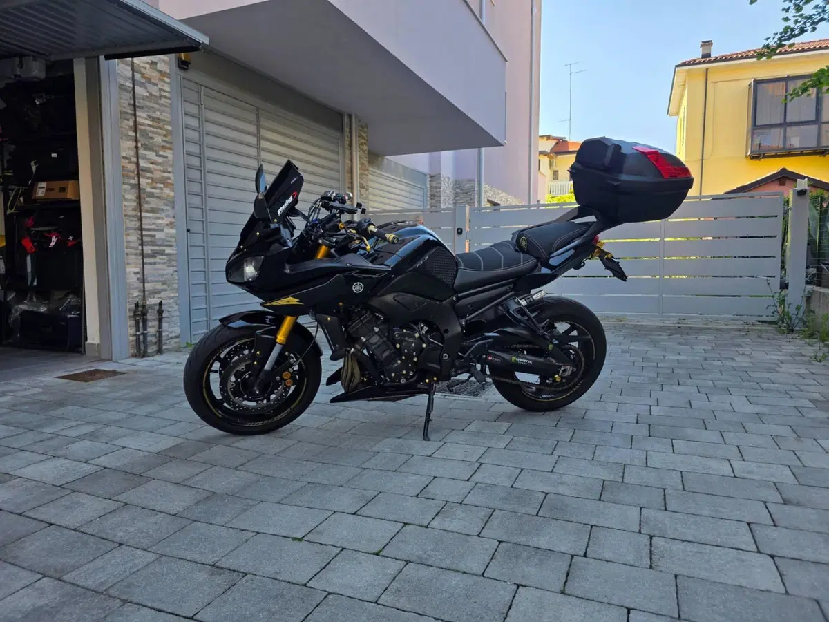 Yamaha Fazer 8 (2010 - 16) (2)