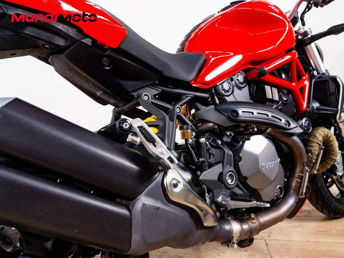 Ducati Monster 1200 (2014 - 16) (4)