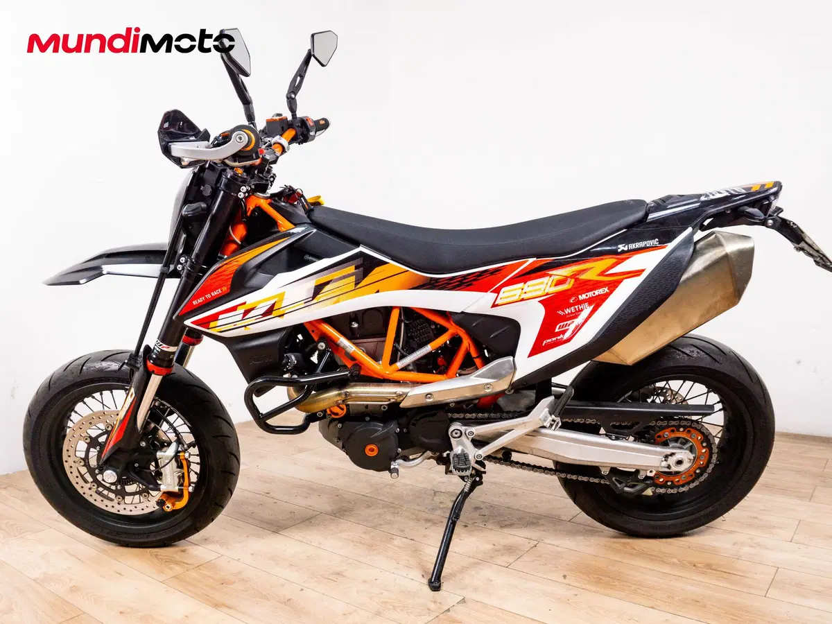 KTM 690 SMC R (2026) (6)