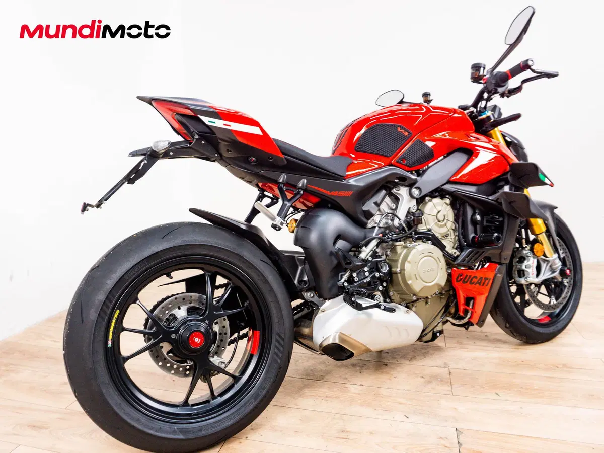 Ducati Streetfighter V4 1100 S (2020) (3)