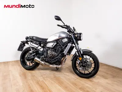 Yamaha XSR 700 (2021) usata