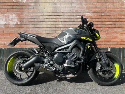 Yamaha MT-09 (2017 - 20) usata
