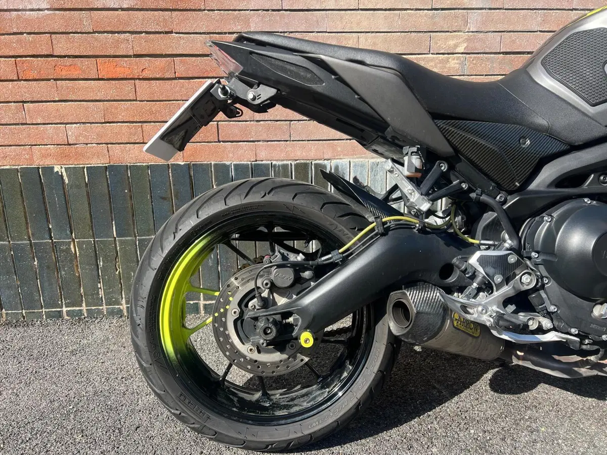 Yamaha MT-09 (2017 - 20) (5)