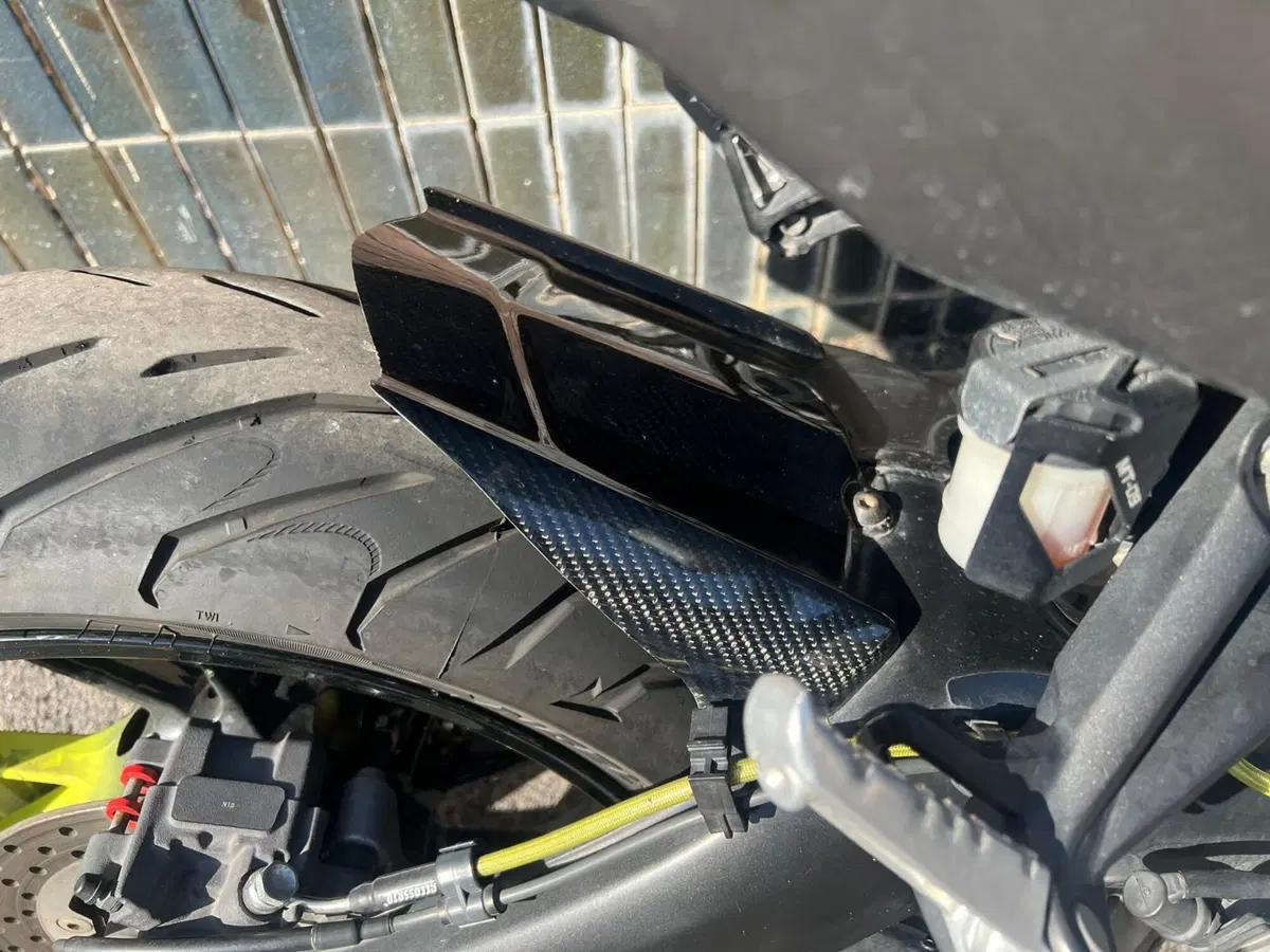Yamaha MT-09 (2017 - 20) (11)