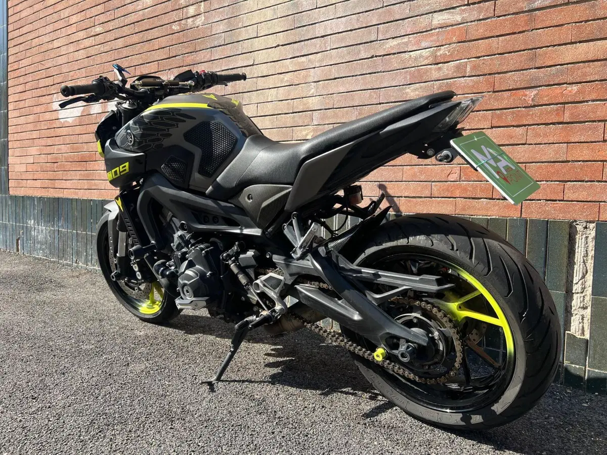 Yamaha MT-09 (2017 - 20) (18)