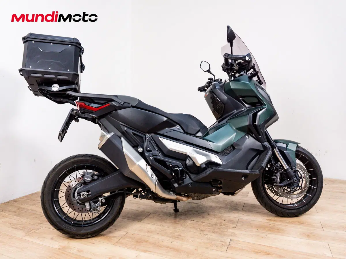 Honda X-ADV 750 (2017) (3)