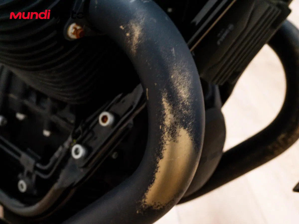 Moto Guzzi V7 Stone (2012 - 15) (13)