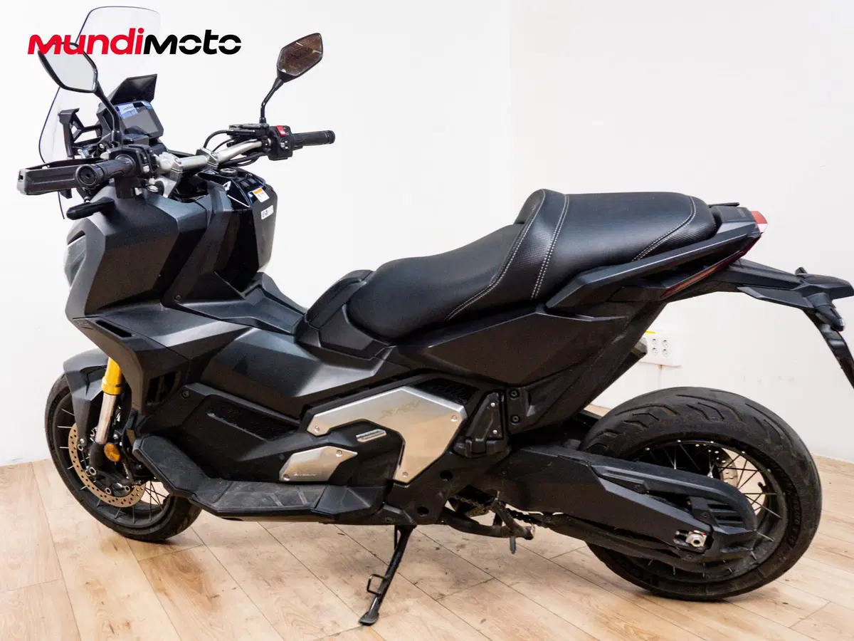 Honda X-ADV 750 Gravel (2025 - 26) (7)