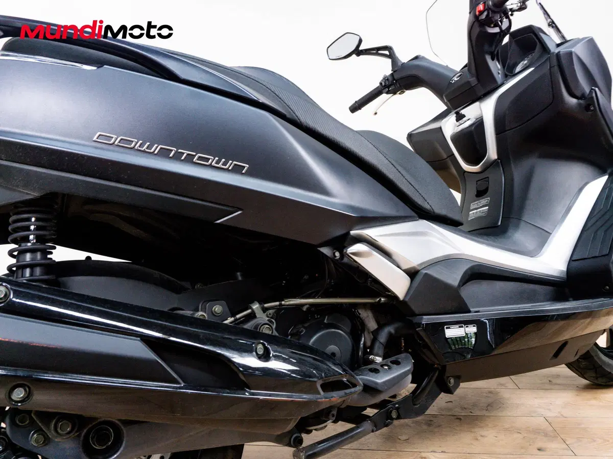 Kymco Downtown 350i TCS (2020) (4)