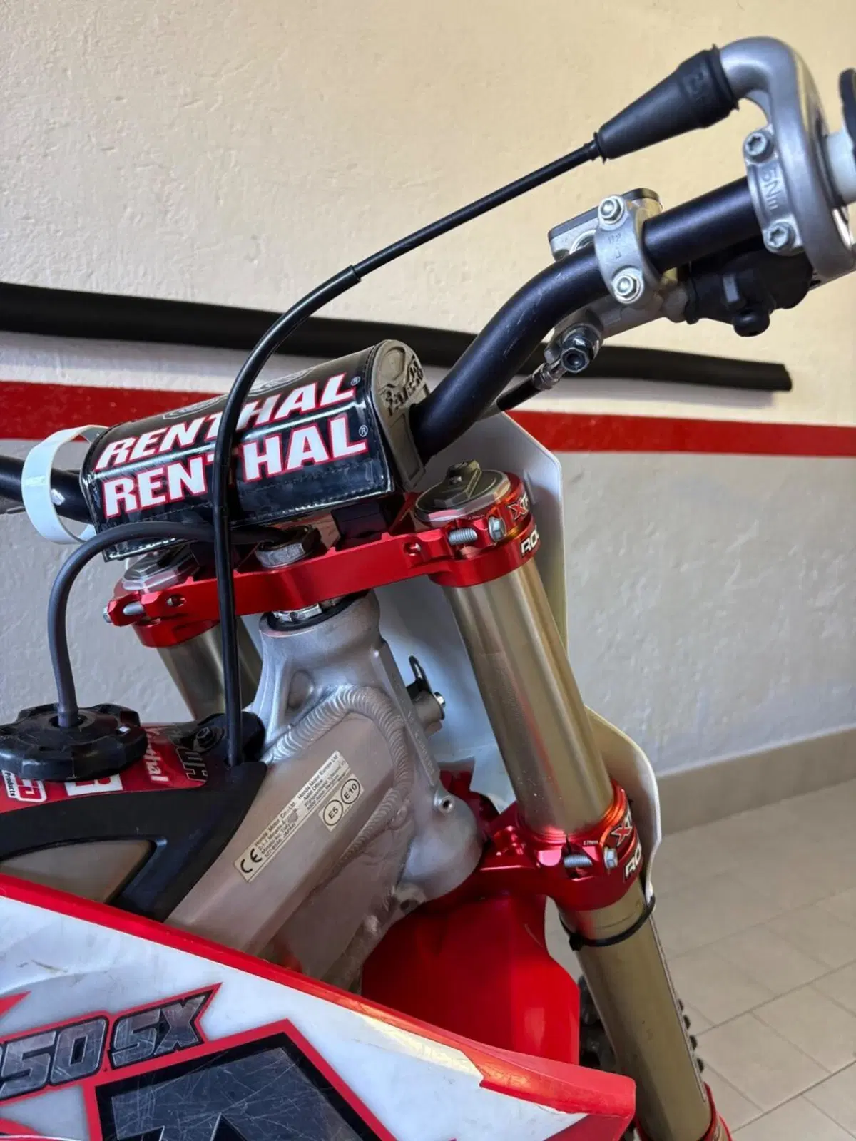 Honda CRF 250R (2020) (7)