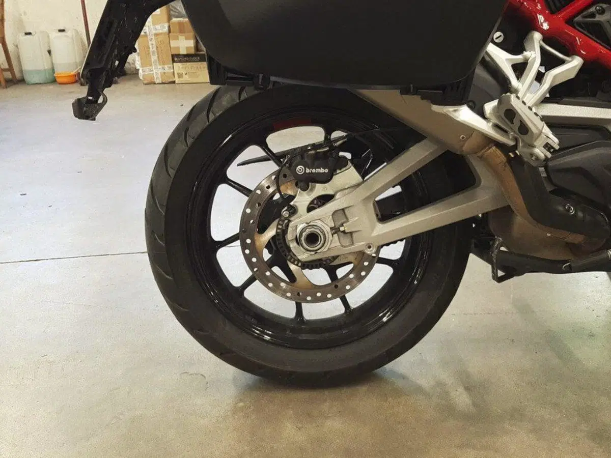 Ducati Multistrada V4 S (2021 - 24) (9)