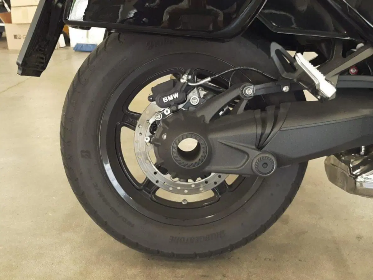 Bmw R 12 (2024 - 26) (9)