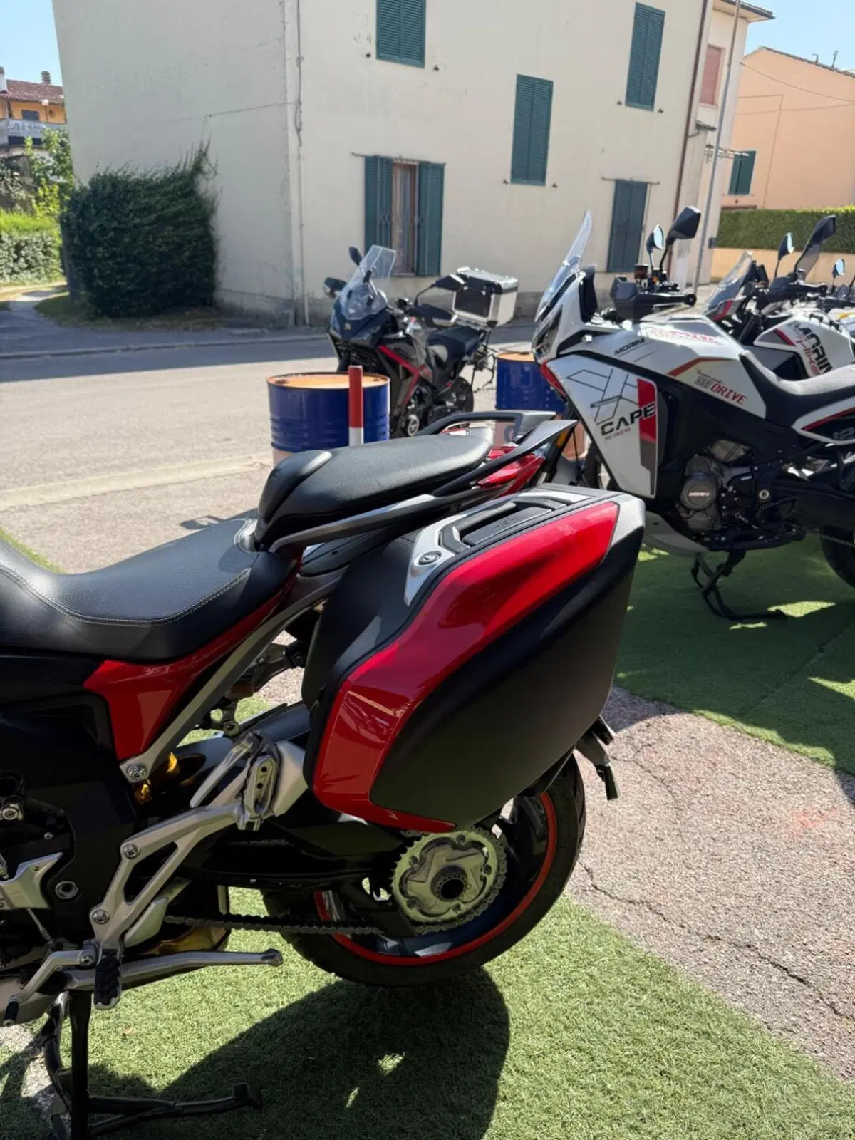 MV Agusta Turismo Veloce 800 Lusso (2014 - 16) (11)