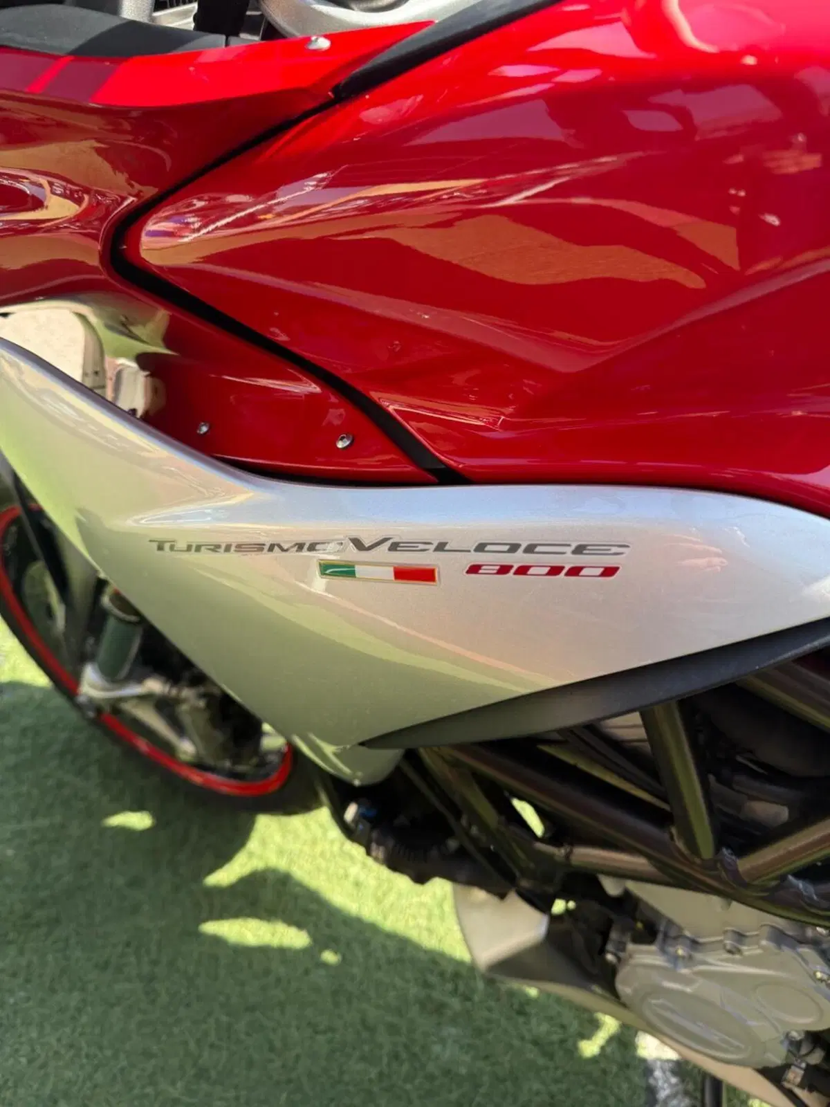 MV Agusta Turismo Veloce 800 Lusso (2014 - 16) (12)