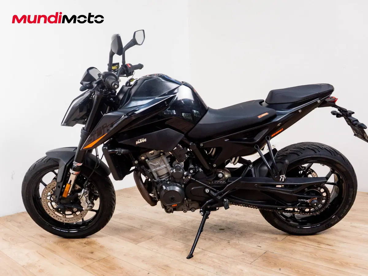 KTM 890 Duke (2021 - 23) (6)