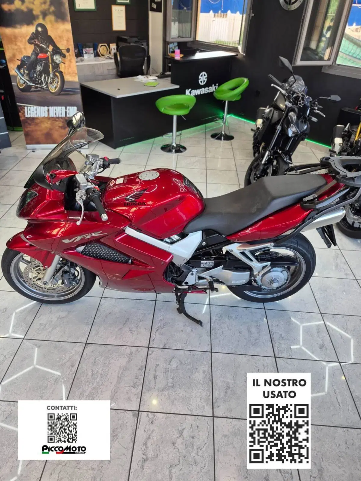 Honda VFR 800 (2006 - 13) (3)