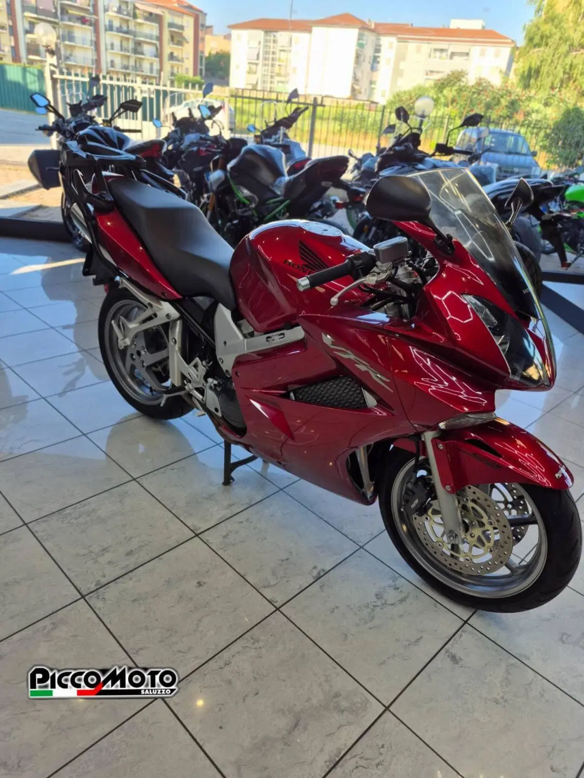 Honda VFR 800 (2006 - 13) (5)