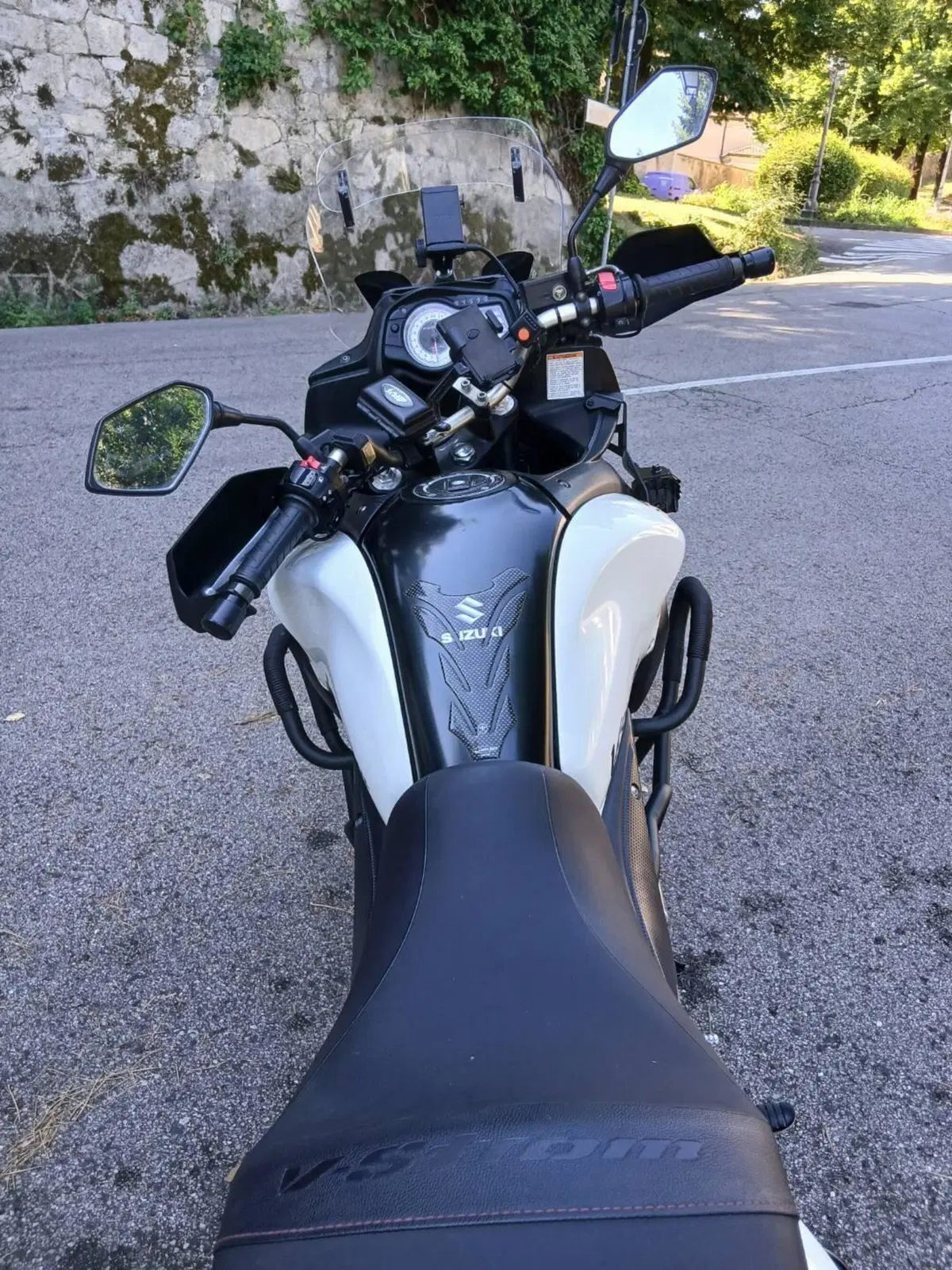 Suzuki V-Strom 650 ABS (2011 - 17) (4)