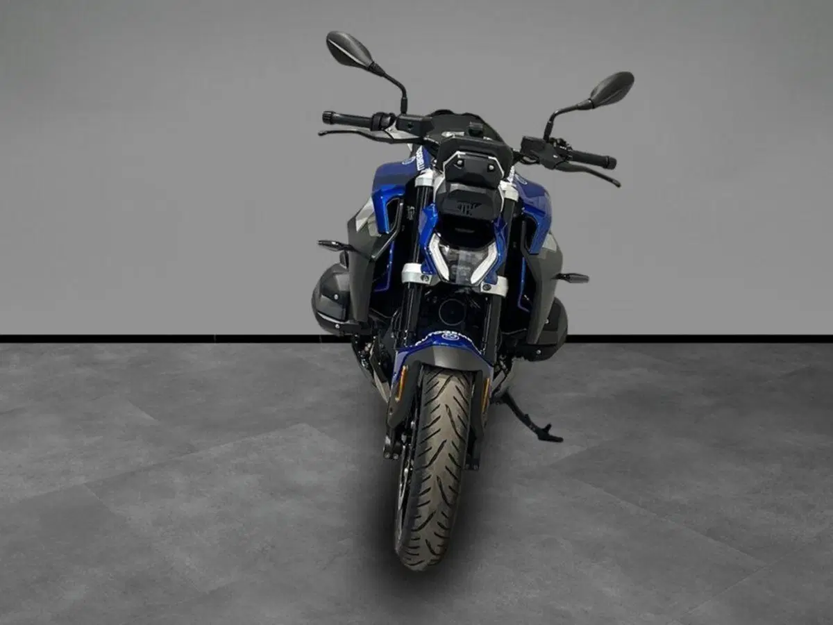 Bmw R 1300 R (2026 - 27) (3)