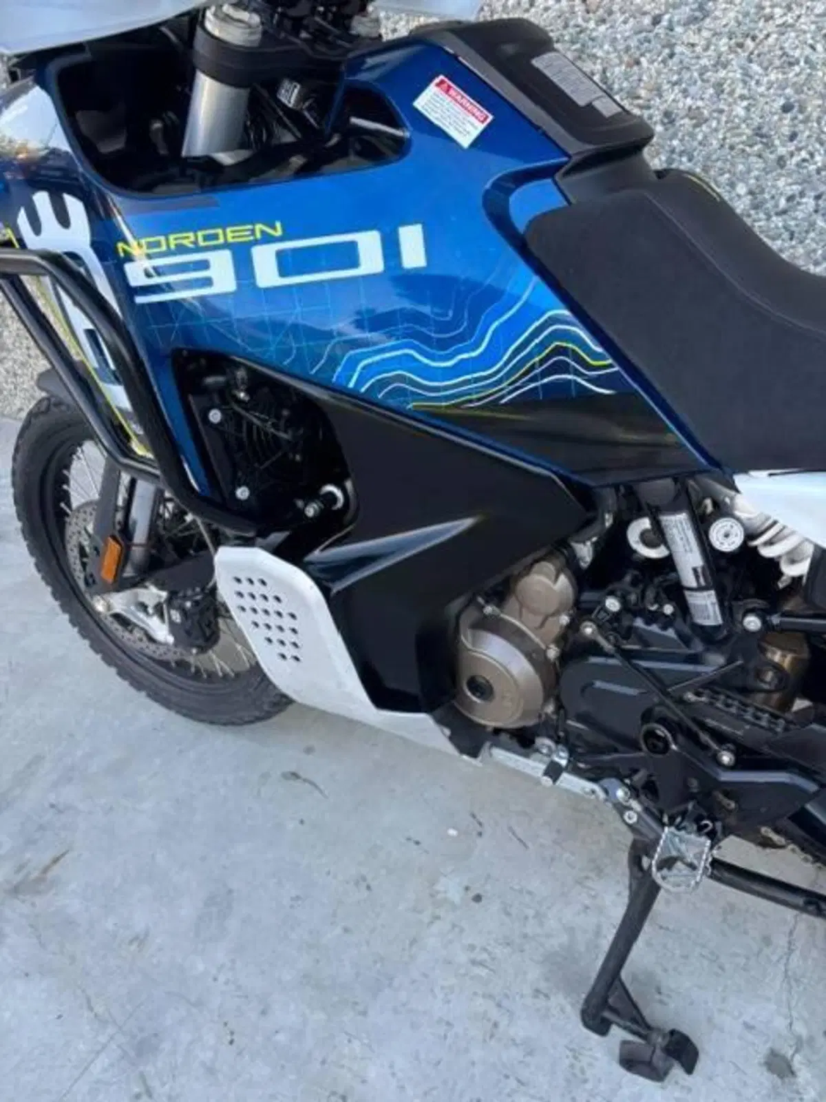 Husqvarna Norden 901 Expedition (2023 - 24) (15)