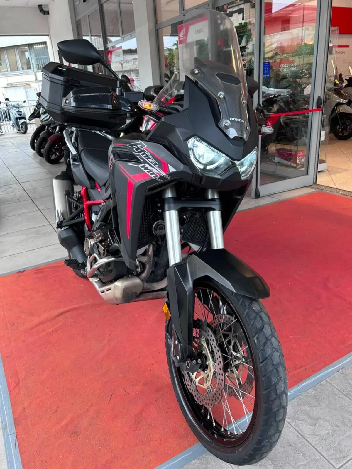 Honda Africa Twin CRF 1100L Travel Edition DCT (2020 - 21) (2)