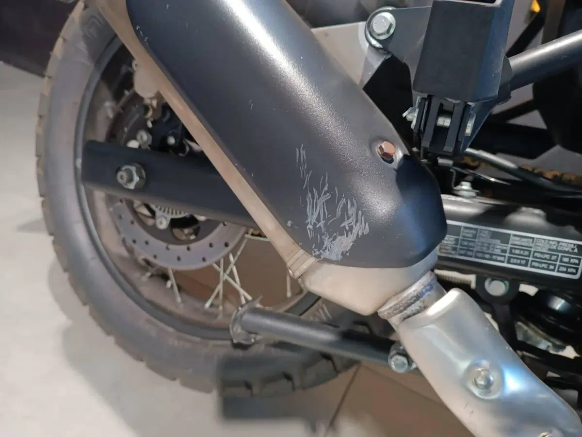 Royal Enfield Himalayan 411 (2021 - 24) (10)