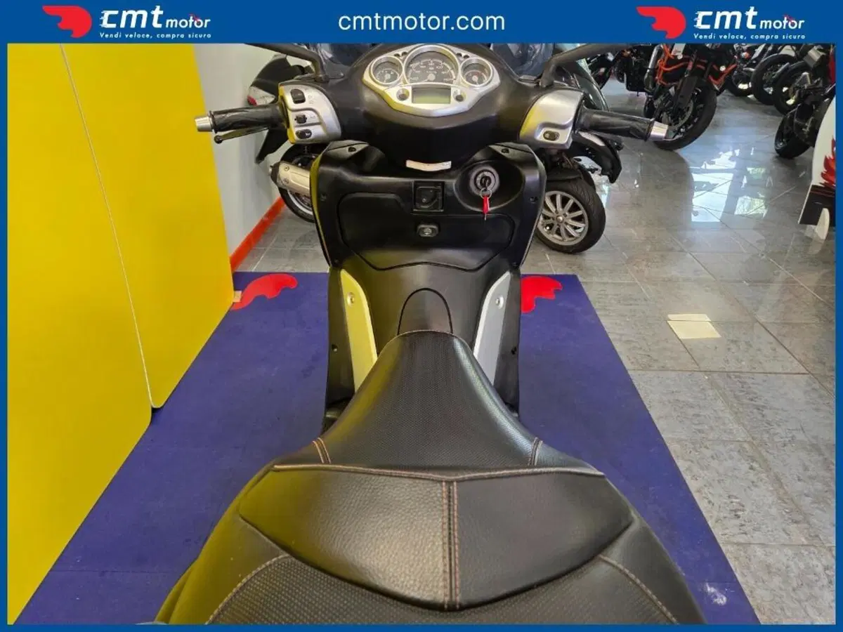 Yamaha X-City 250 (2006 - 16) (9)