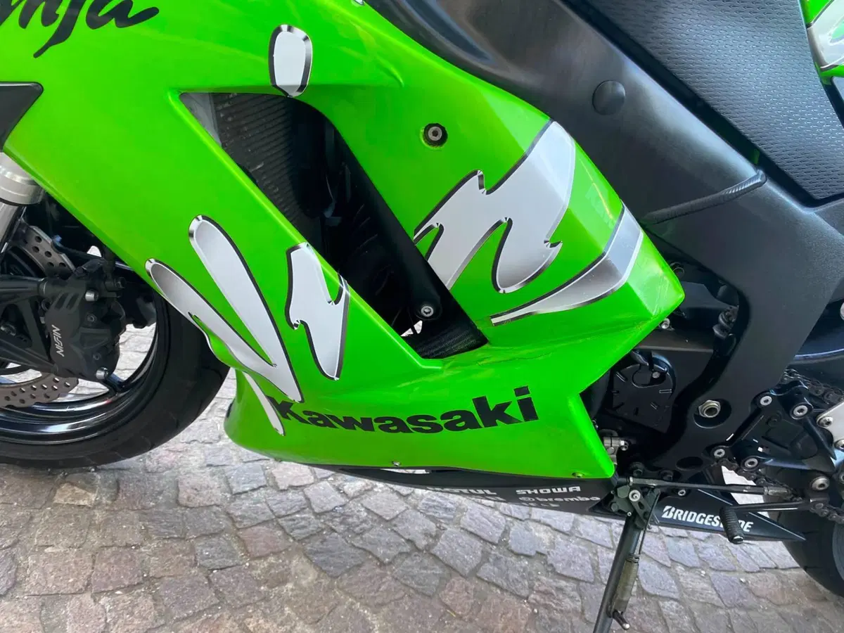 Kawasaki Ninja 600 ZX-6R (2007 - 08) (6)