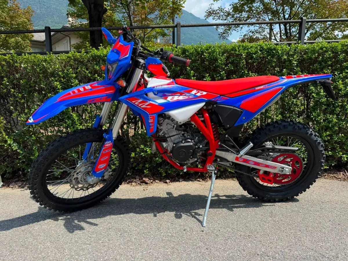 Betamotor RR 125 4T Enduro R (2024 - 26) (4)