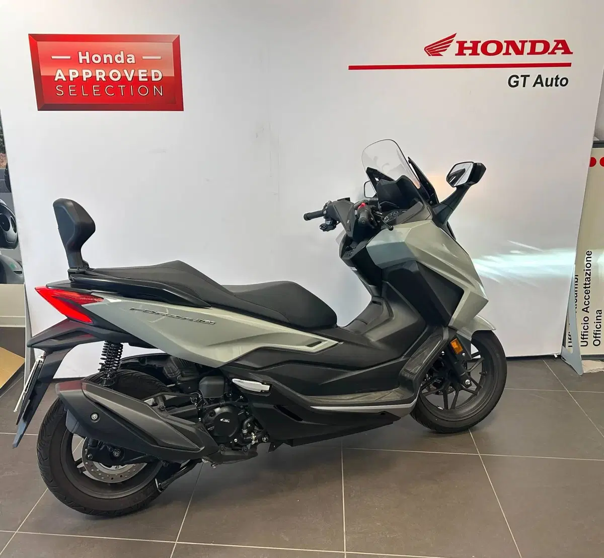 Honda Forza 350 (2022 - 24) (3)