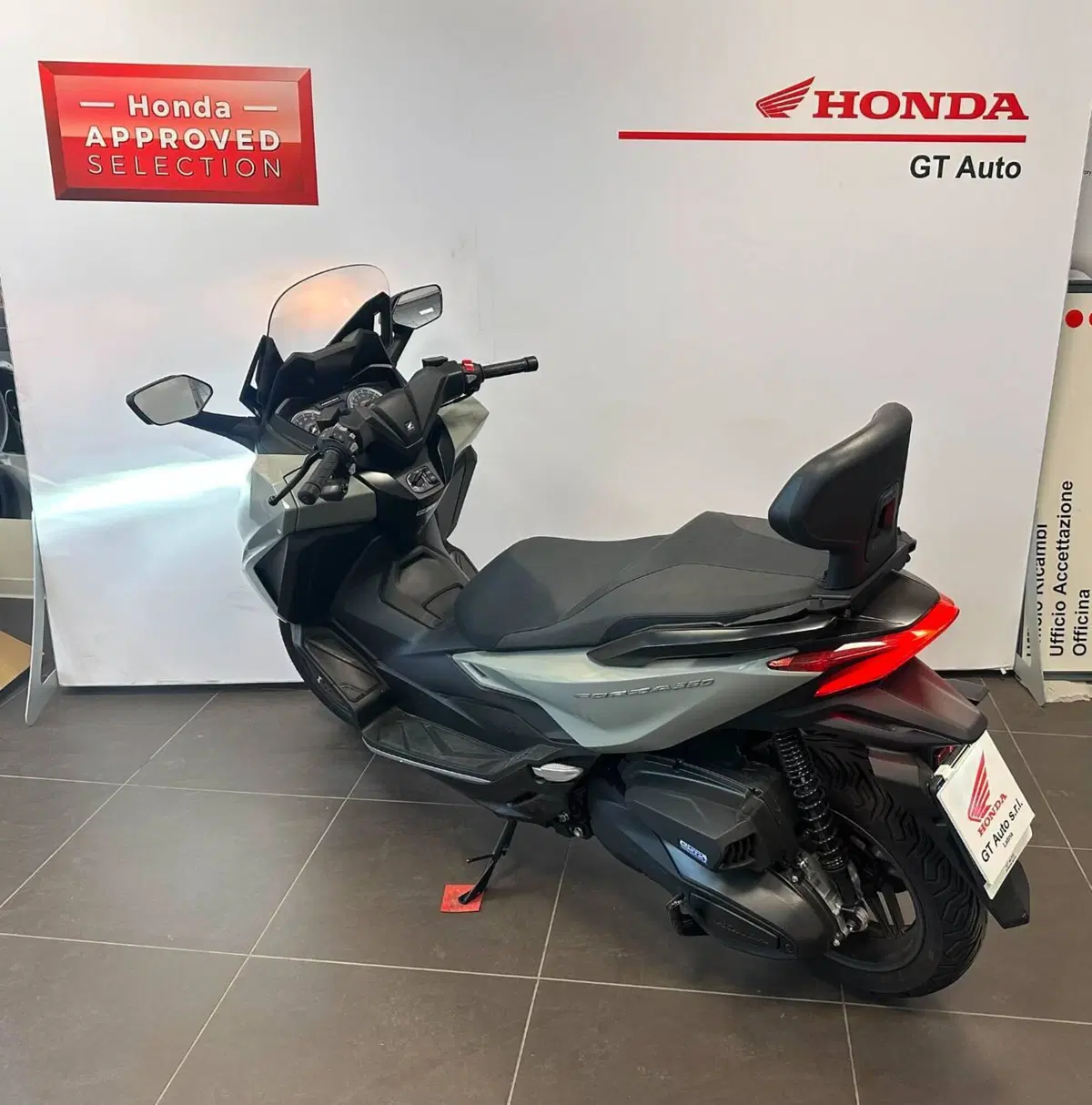 Honda Forza 350 (2022 - 24) (9)