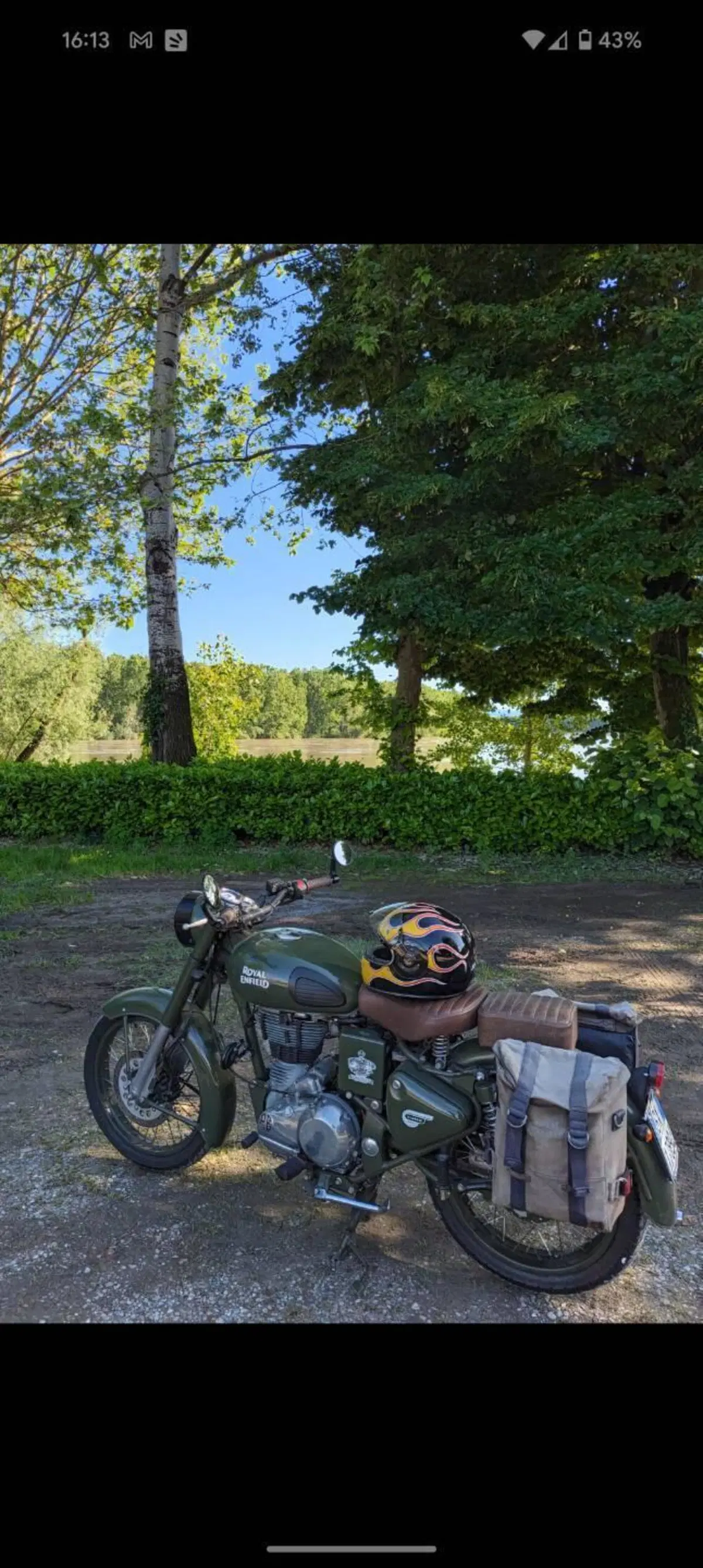 Royal Enfield Classic 500 EFI Battle Green (2017 - 20) (8)
