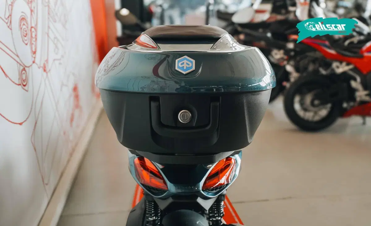 Piaggio Beverly 300 ABS-ASR (2021 - 25) (8)