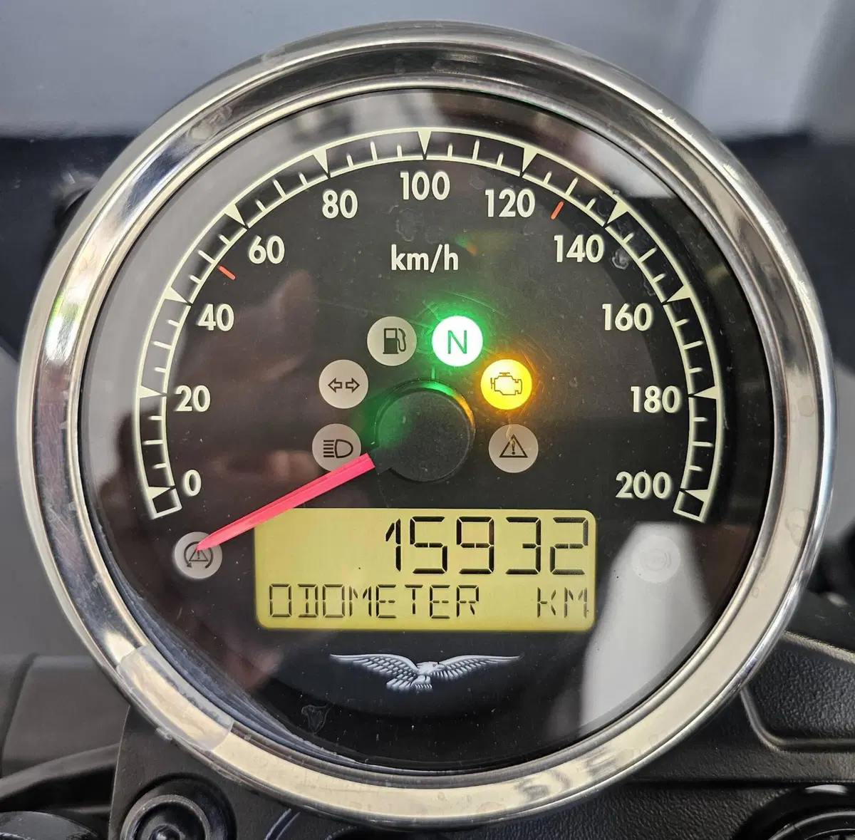 Moto Guzzi V7 III Stone (2017 - 20) (5)