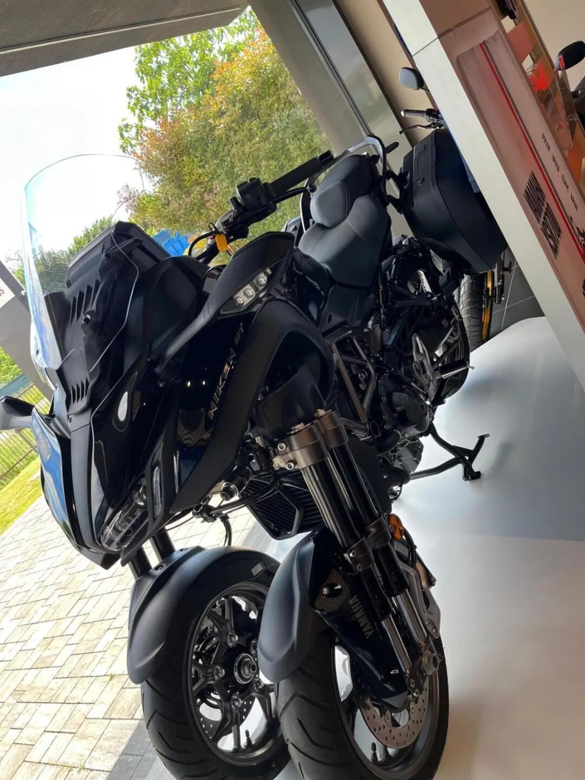 Yamaha Niken 890 GT (2023 - 26) (2)