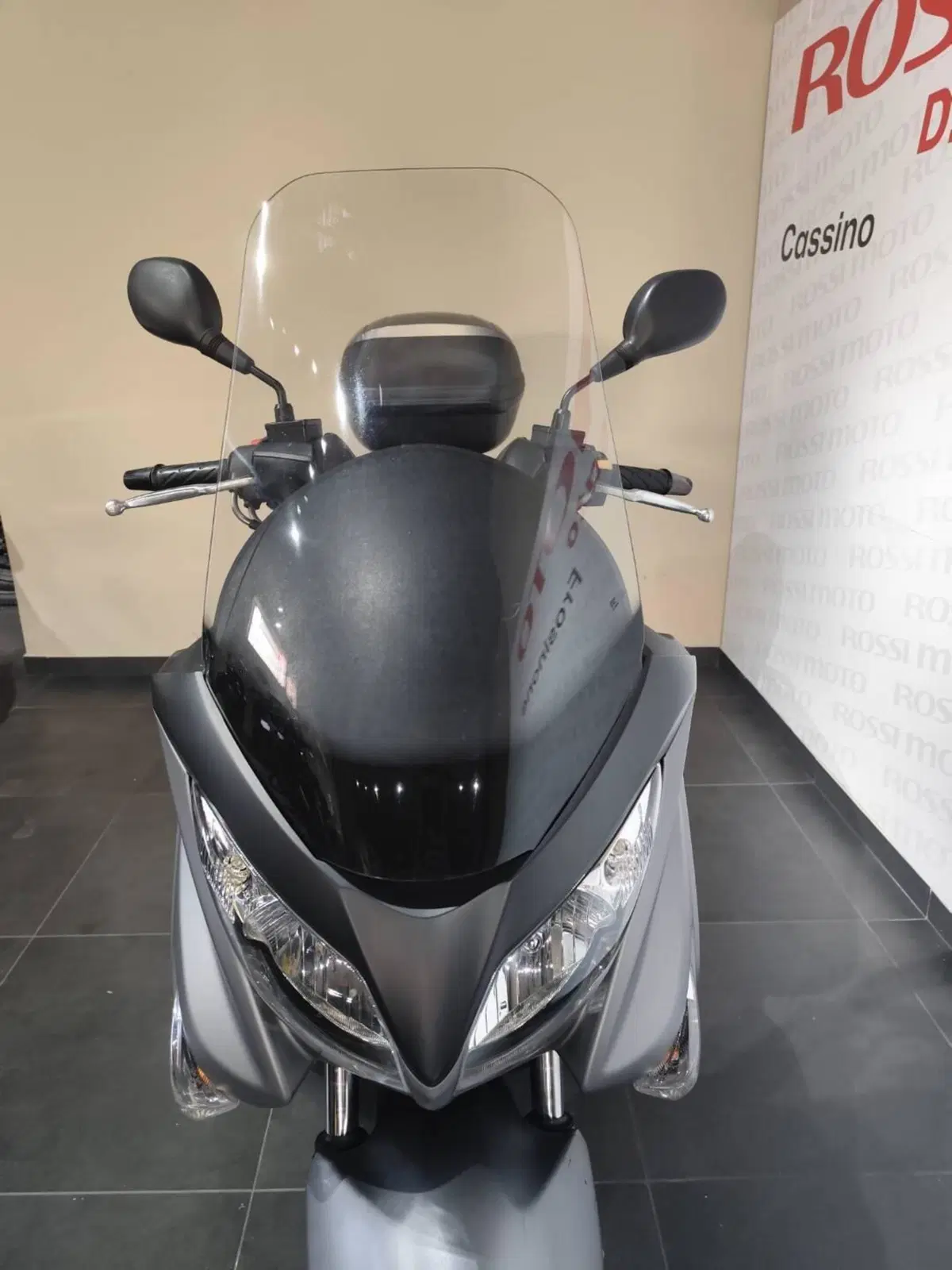 Suzuki Burgman UH 200 (2014 - 15) (4)
